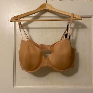 NWT Telltale Spacer Modern Coverage Bra 40D